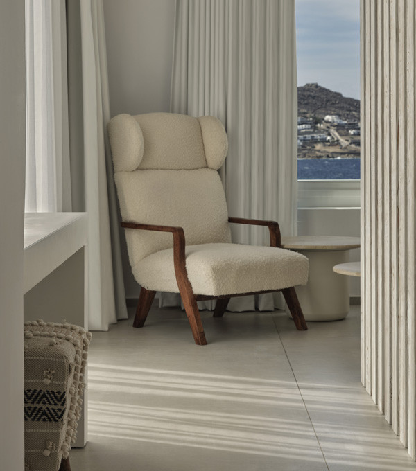 SIGNATURE SEA VIEW